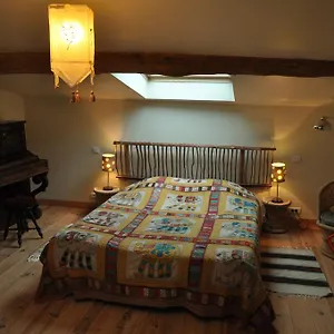 La Grange D'agnès Couette-café Montmaur-en-Diois